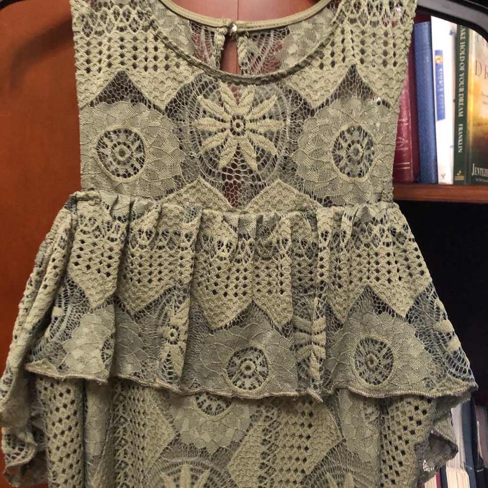 Francescas olive green lace dress size L